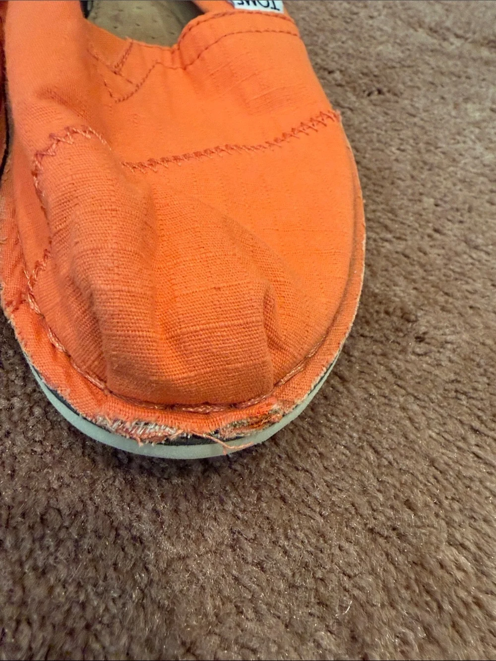 TOMS Woman’s Orange Canvas Slip-On Loafers boat shoes sz8.5 purple trim